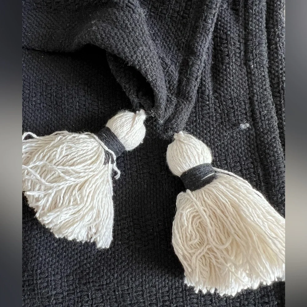 Rachel Zoe GHOST Blanket Throw Tassel Faux Fur 50 x 70 Black White NWT HOST PICK